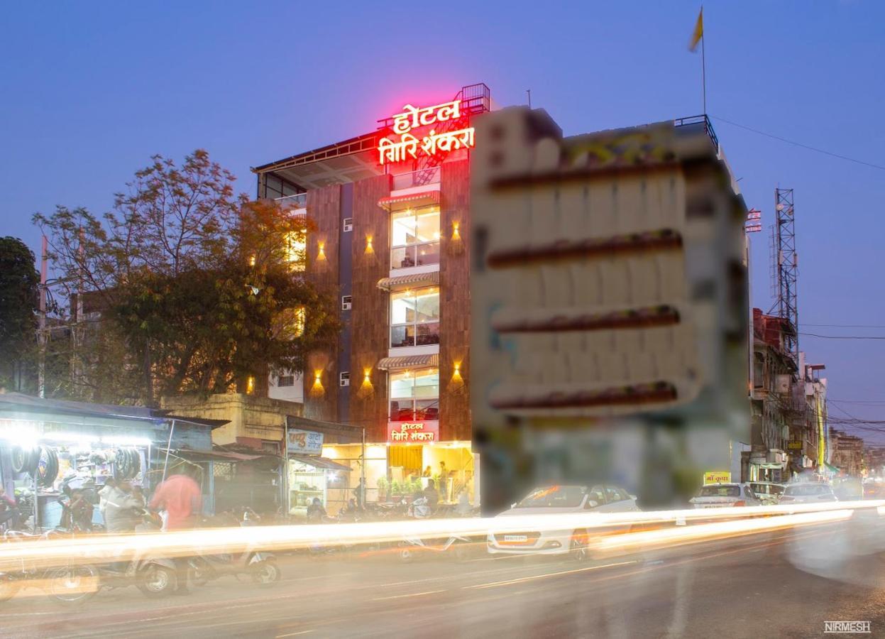 Giri Shankara Hotel Indore